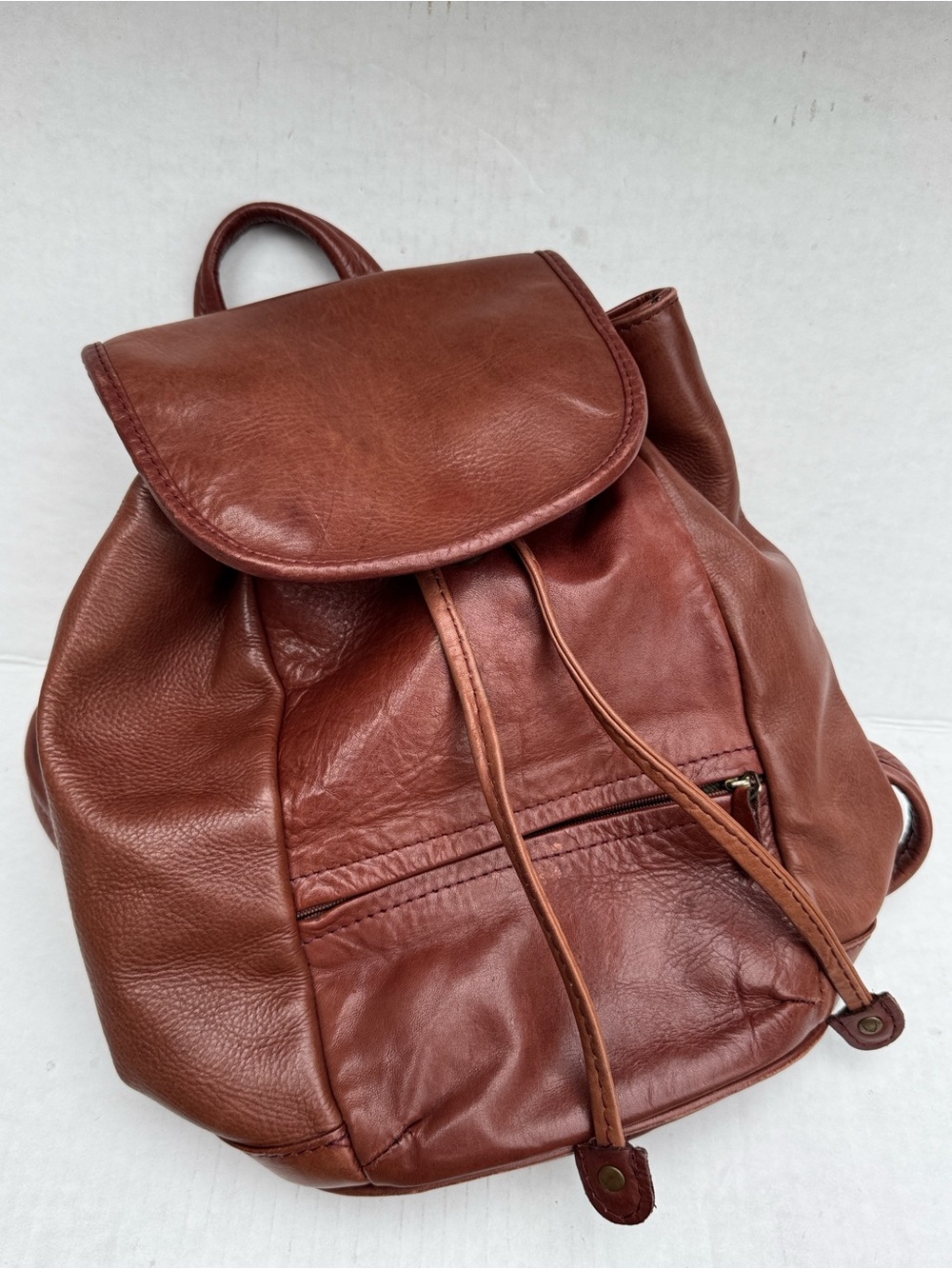 Vintage style Hidesign Classic Brown Leather Drawstring Backpack - Women Bags